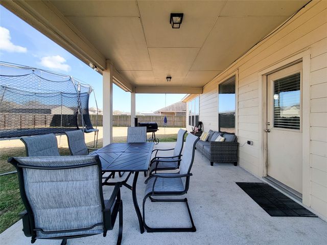 108 Sam Drive, Dayton, TX 77535