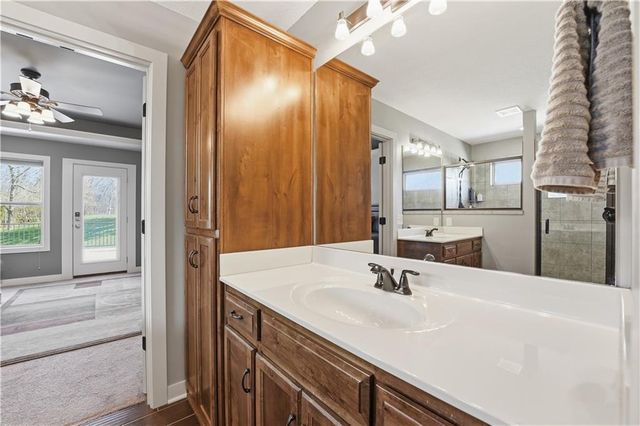 6015 N Ames Avenue, Kansas City, MO 64151