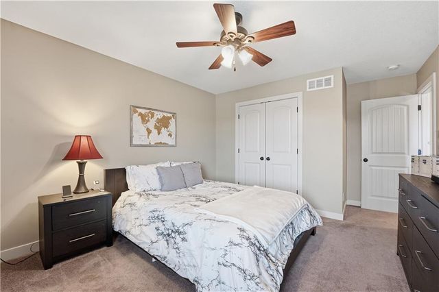 6015 N Ames Avenue, Kansas City, MO 64151