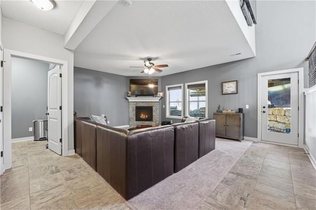 6015 N Ames Avenue, Kansas City, MO 64151