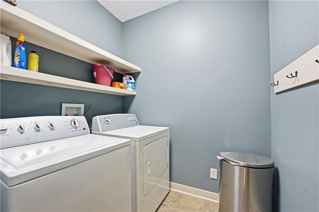 6015 N Ames Avenue, Kansas City, MO 64151