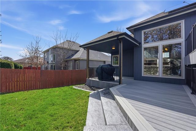 6015 N Ames Avenue, Kansas City, MO 64151