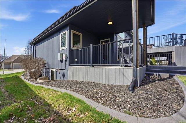 6015 N Ames Avenue, Kansas City, MO 64151