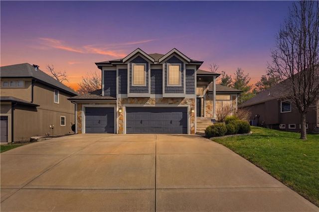 6015 N Ames Avenue, Kansas City, MO 64151