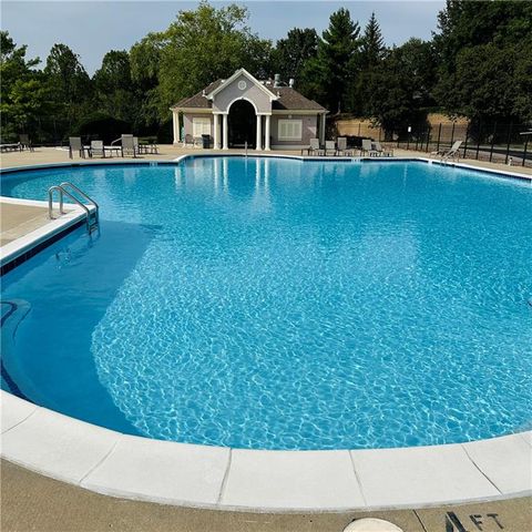 6015 N Ames Avenue, Kansas City, MO 64151