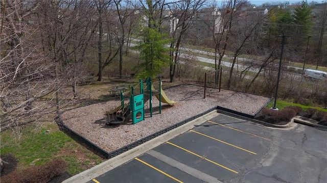 6015 N Ames Avenue, Kansas City, MO 64151