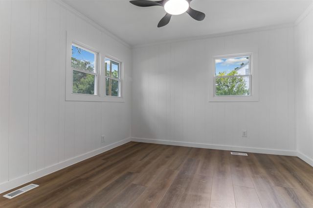 207 South Carolina Avenue, Spartanburg, SC 29306