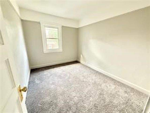 864 Vankirk St, Clairton, PA 15025