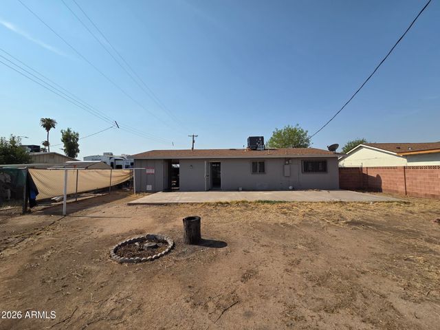 5210 W WINDSOR Avenue, Phoenix, AZ 85035