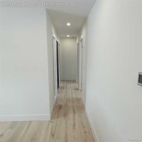 37319 Jerome Drive, Sterling Heights, MI 48312