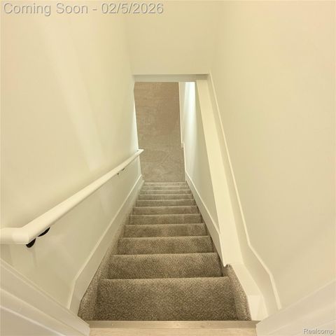 37319 Jerome Drive, Sterling Heights, MI 48312