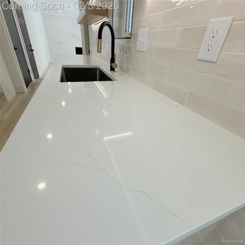 37319 Jerome Drive, Sterling Heights, MI 48312