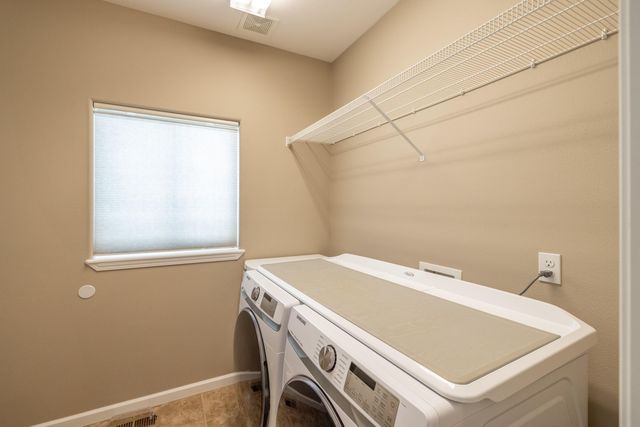 14325 E Cloverdale Ln, Spokane Valley, WA 99216
