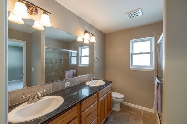 14325 E Cloverdale Ln, Spokane Valley, WA 99216