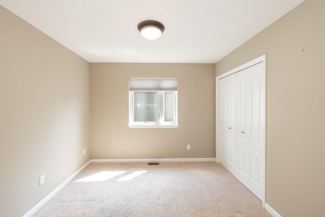 14325 E Cloverdale Ln, Spokane Valley, WA 99216