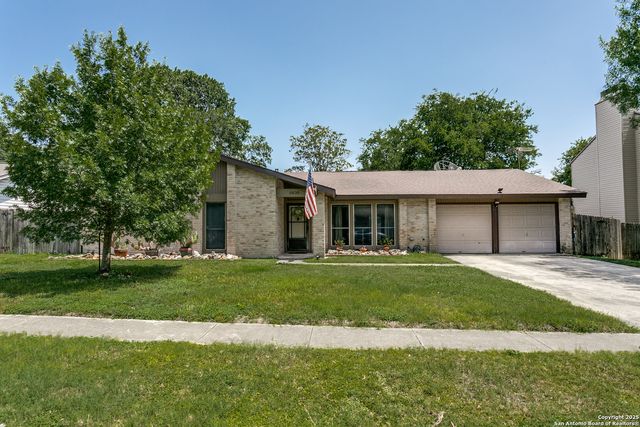 5830 Oak Run St., San Antonio, TX 78233
