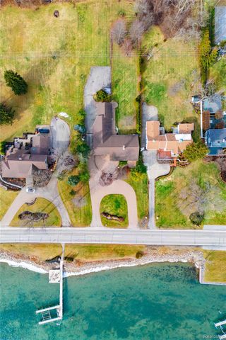 21774 East River Road, Grosse Ile Township, MI 48138