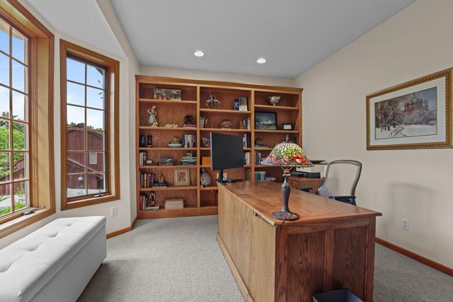 1711 Little Crow Drive, South Saint Paul, MN 55075
