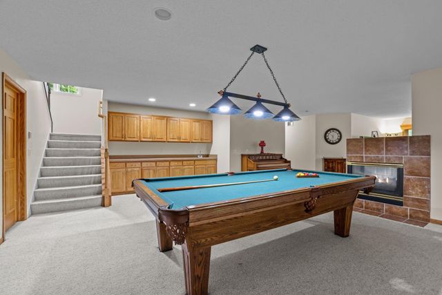 1711 Little Crow Drive, South Saint Paul, MN 55075