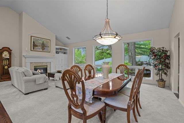 1711 Little Crow Drive, South Saint Paul, MN 55075