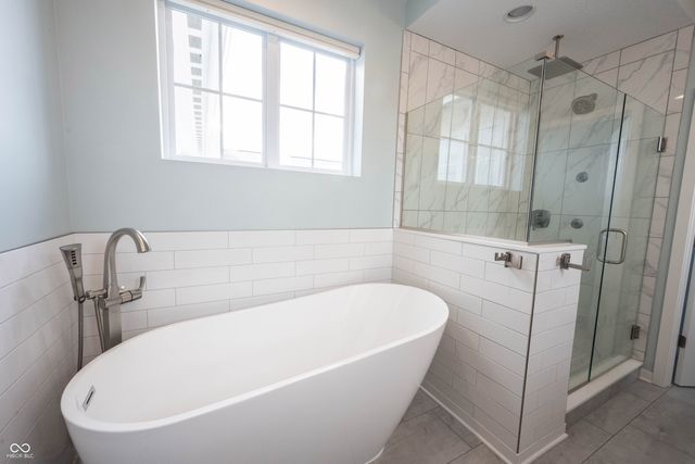 15448 Heatherbank Drive, Westfield, IN 46074