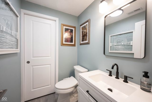 15448 Heatherbank Drive, Westfield, IN 46074