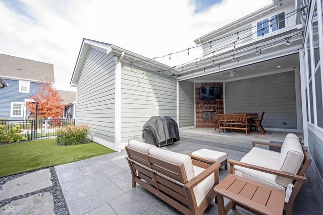 15448 Heatherbank Drive, Westfield, IN 46074