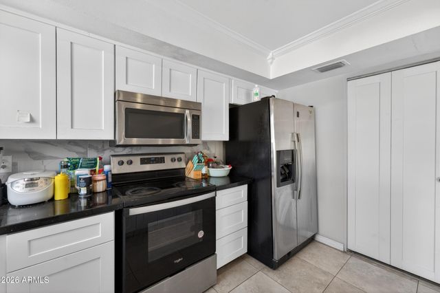 3941 S MILL Avenue, Tempe, AZ 85282