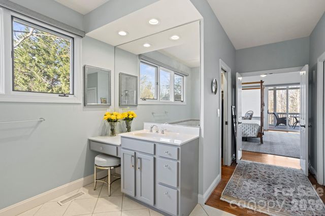 120 Founders Drive, Flat Rock, NC 28731