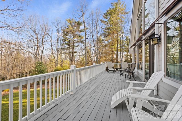 120 Founders Drive, Flat Rock, NC 28731