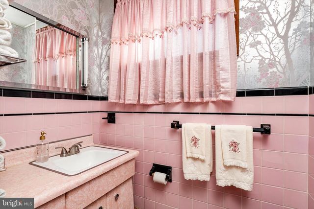 76 WERT AVE, Hamilton, NJ 08610