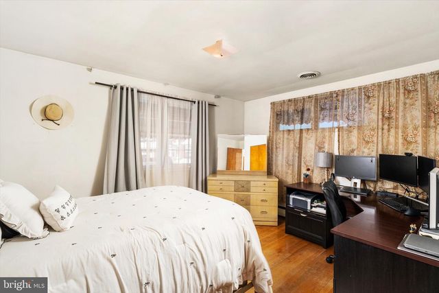 76 WERT AVE, Hamilton, NJ 08610