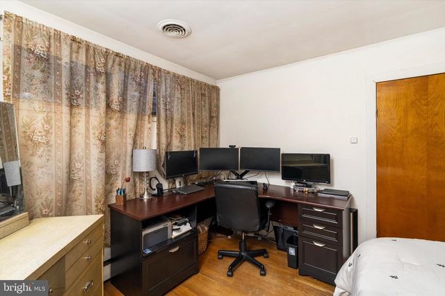 76 WERT AVE, Hamilton, NJ 08610