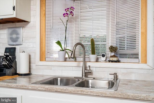 76 WERT AVE, Hamilton, NJ 08610