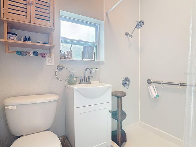 1865 PIONEER TRAIL, New Smyrna Beach, FL 32168