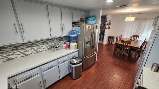 1820 E Avenue J 10, Lancaster, CA 93535