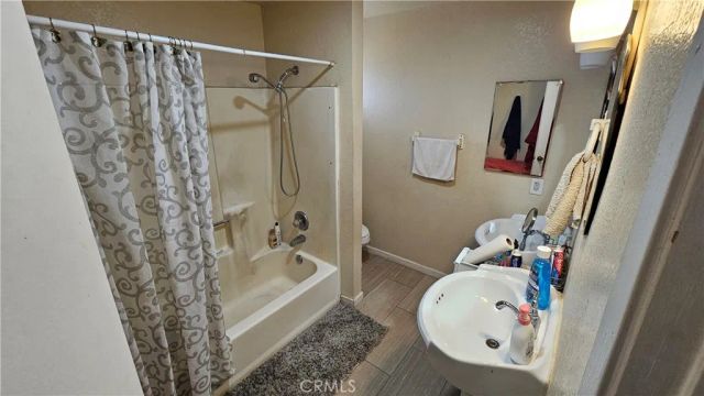 1820 E Avenue J 10, Lancaster, CA 93535