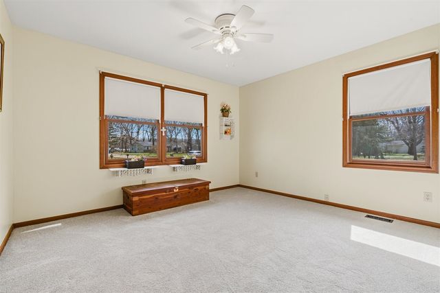 1091 Josiane Drive, Kalamazoo, MI 49009