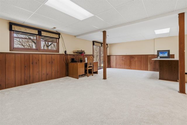 1091 Josiane Drive, Kalamazoo, MI 49009