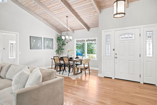 3513 Torino Way, Concord, CA 94518