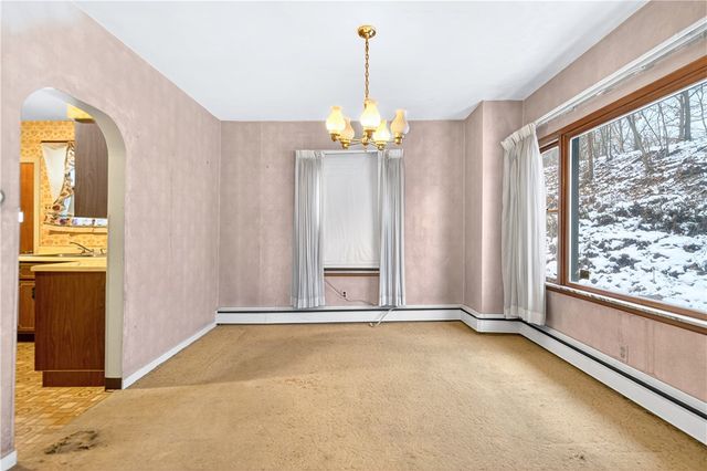 19 Hill St, Monongahela, PA 15063