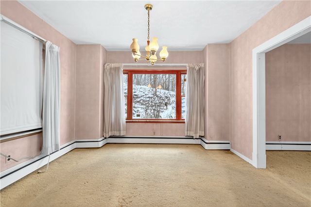 19 Hill St, Monongahela, PA 15063