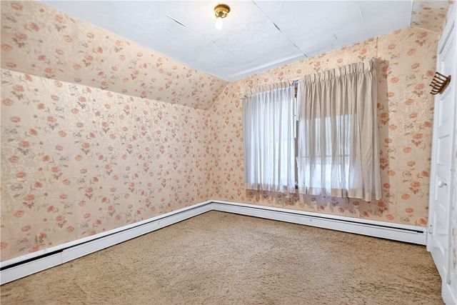 19 Hill St, Monongahela, PA 15063