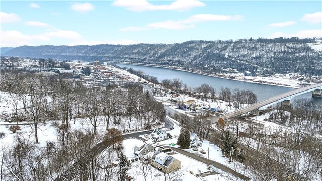 19 Hill St, Monongahela, PA 15063