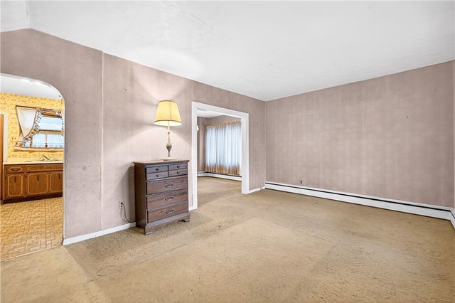 19 Hill St, Monongahela, PA 15063