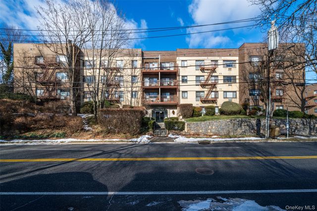 2221 Palmer Avenue 3D, New Rochelle, NY 10801