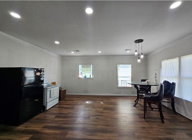 1224 Road 5802, Cleveland, TX 77327