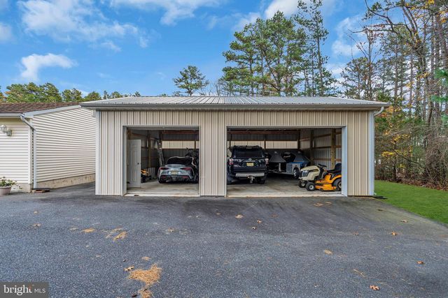 137 CASSVILLE RD, Jackson, NJ 08527