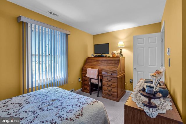 137 CASSVILLE RD, Jackson, NJ 08527