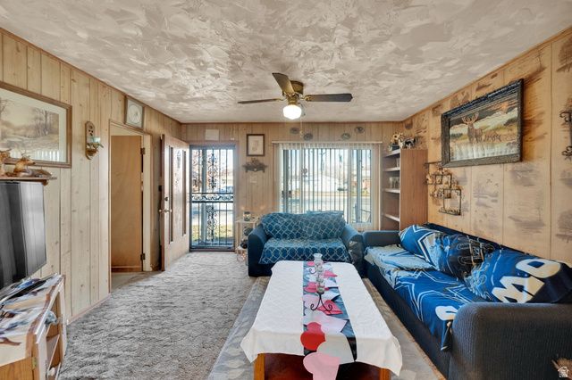 1017 W 300 S, Salt Lake City, UT 84104